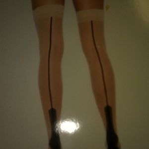BLACK SEAMED NUDE THIGH HIGH